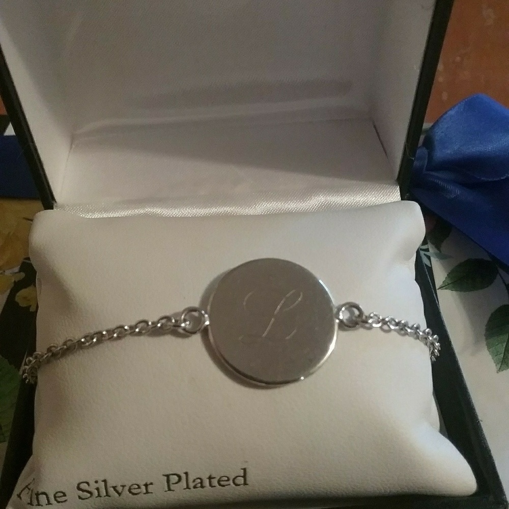 "L" initial bracelet